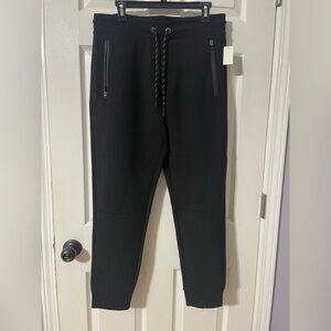 Aeropostale Medium Black Women’s Joggers Activewear #RN154379